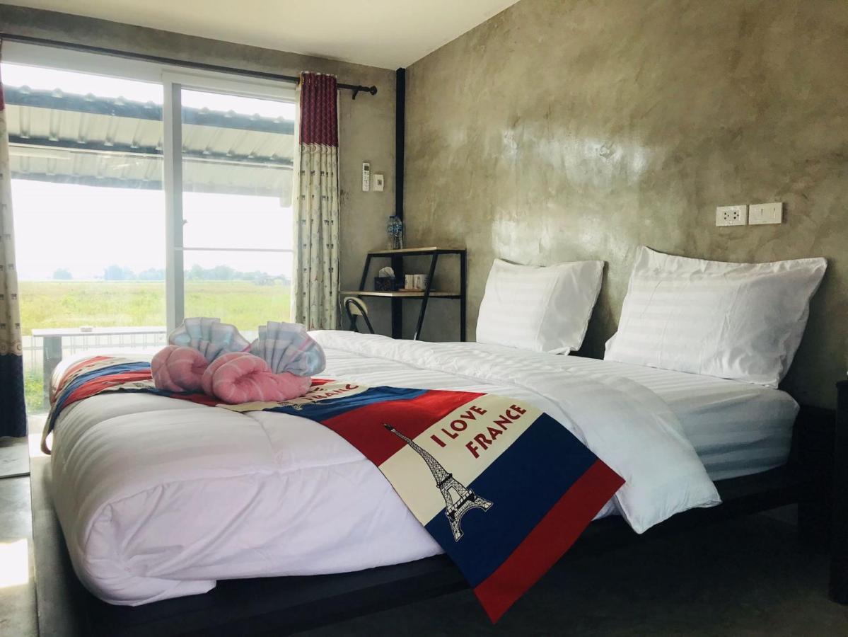 Solarcell Private Homestay - โซล่าเซลล์ไพรเวทโฮมสเตย์ Uthai Thani Extérieur photo